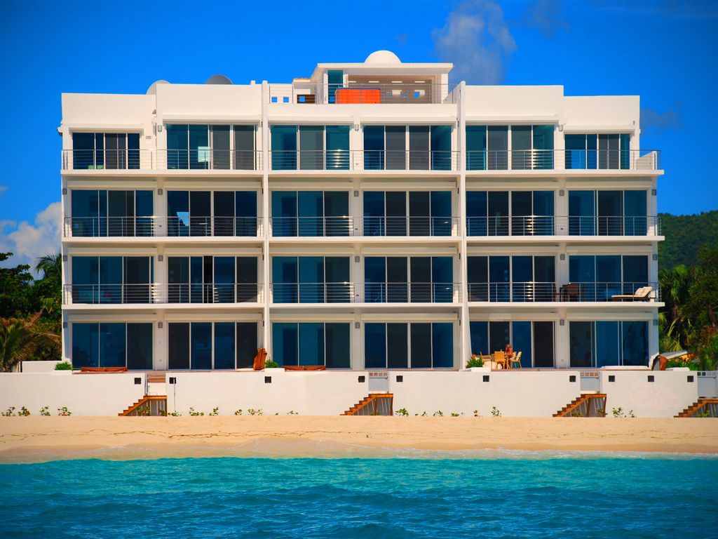 Renovated Aqualina Beach Club Simpson Bay Condo For Sale