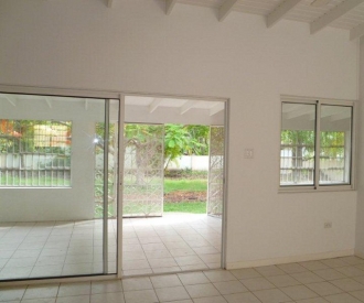 Colebay Apartment 3 Bedroom Apartment For Rent