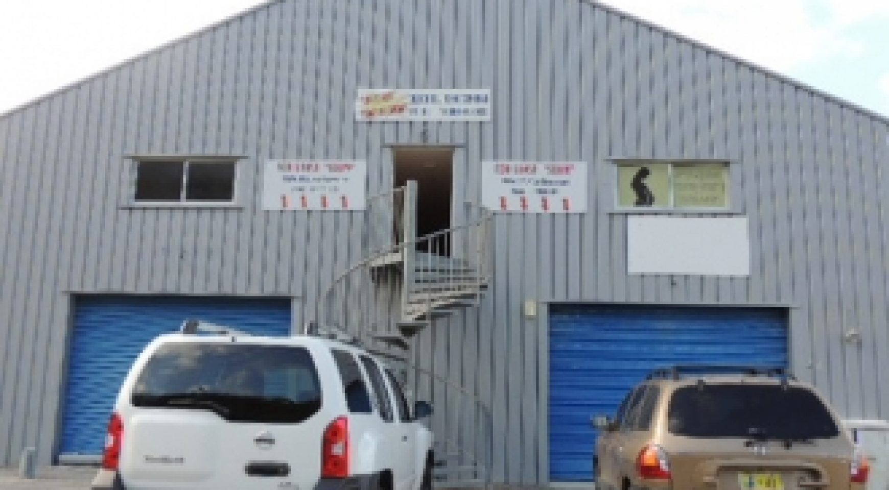 Hope Estate Commercial property for Rent at Hope