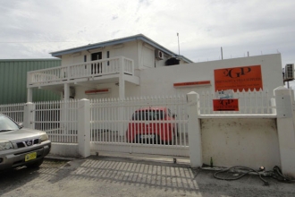 Cole Bay Office Space + Apartment