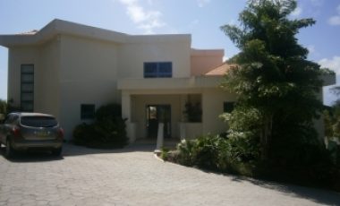 Luxury Villa