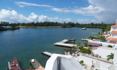 Francisco Waterfront Villa In Maho For Rent