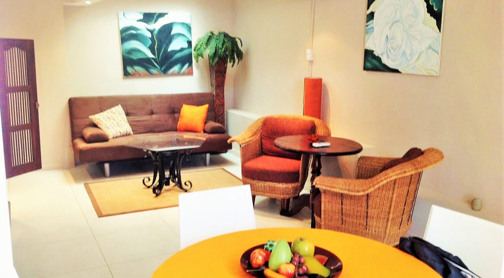 Almond Grove Apartment,2 Bedrooms,2 Bathrooms,Condos for Rent at Almond