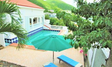 Impressive Cay Hill 4 Bedroom Villa For Rent