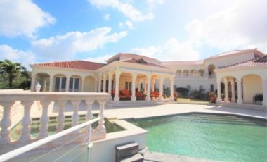 Villa Les Jardin de Bellevue St Martin Villa For Sale