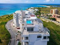 Stunning Blue Mall 3 Bedroom Duplex Penthouse For Sale