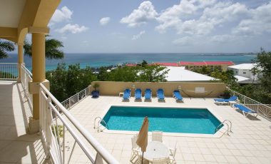 Modern Pelican Key Two Bedroom Apartment For Rent