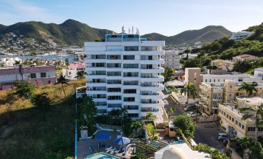 Sunshine Simpson Bay Beach Condo