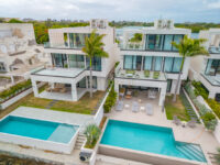 Glamourous Lagoonfront Point Pirouette Villa For Sale