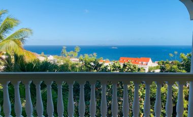 Dawn Beach 2 Bedroom Modern Apartment For Rent