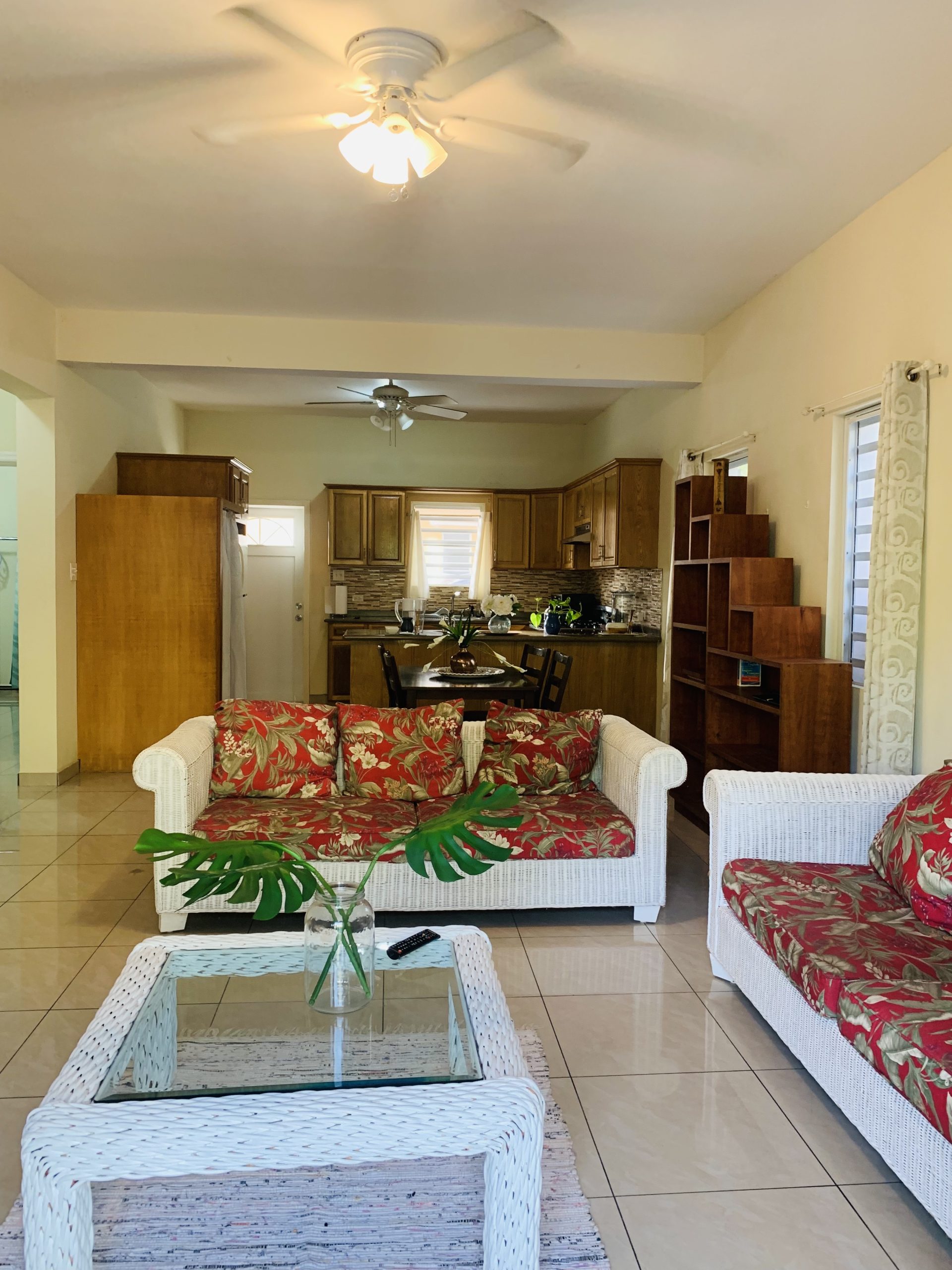 Fantastic Cole Bay Apartment For Sale And Rent
