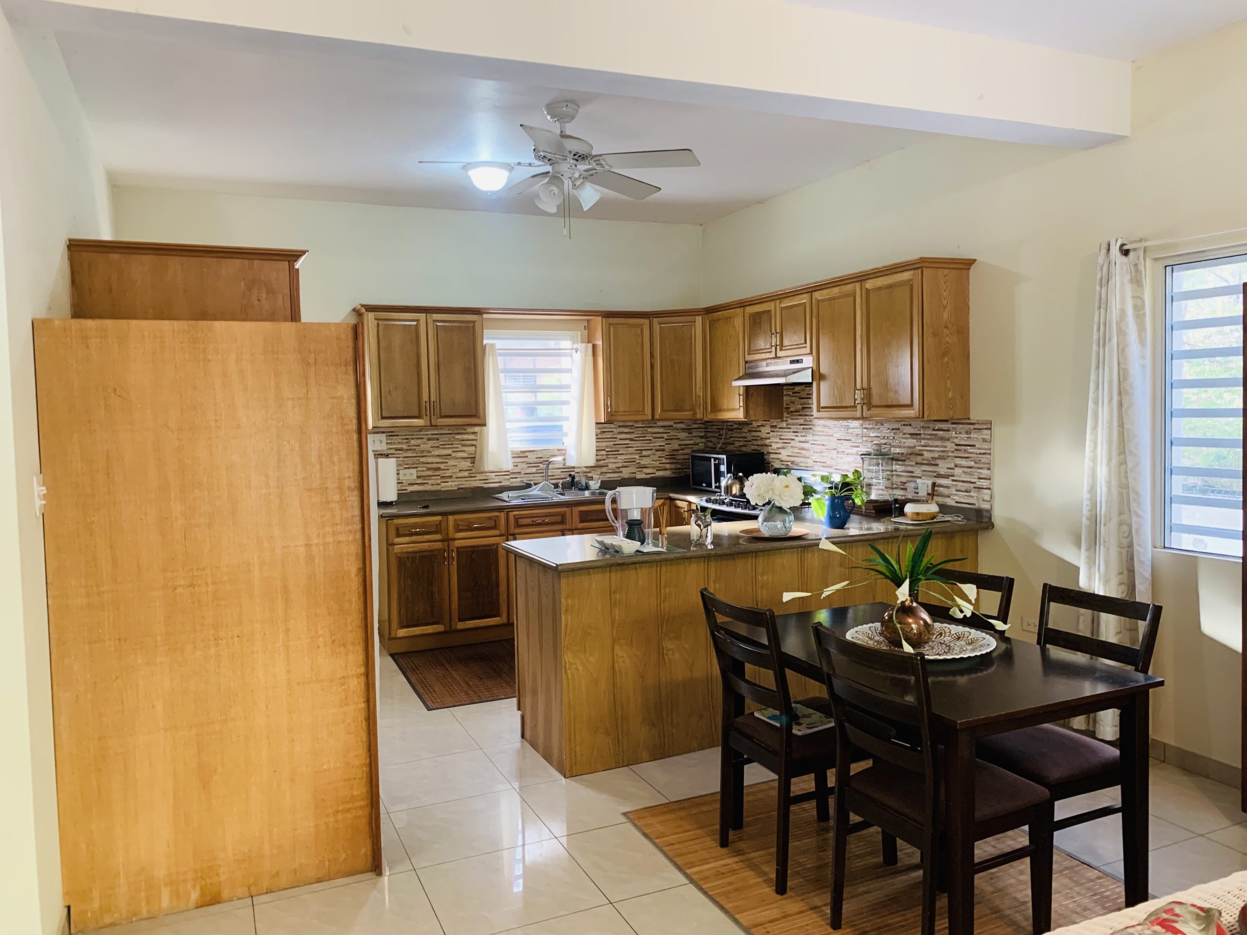 Fantastic Cole Bay Apartment For Sale And Rent