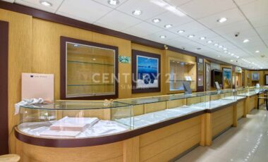 Front Street Commercial Space For Rent