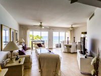 Rainbow Beach Club 2 Bedroom Oceanfront Apartment For Sale