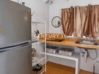 Point Pirouette Waterfront Studio For Rent