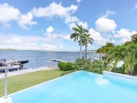 Aquamarina Waterfront Villa For Sale