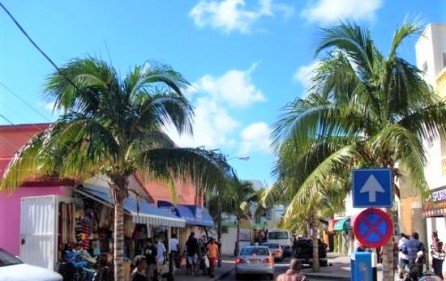Philipsburg Back Street Hotel