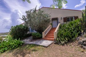 4 Bedroom Guana Bay Villa For Sale