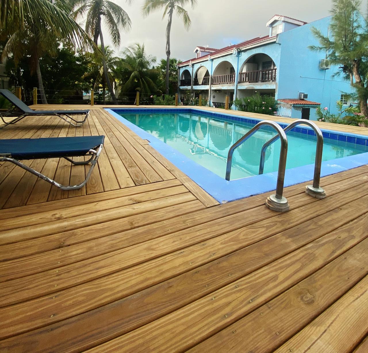 Lagoon Garden Cole Bay 1 Bedroom Loft Apartment For Rent