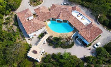 Jasmin Luxurious Villa In Terres Basses For Sale