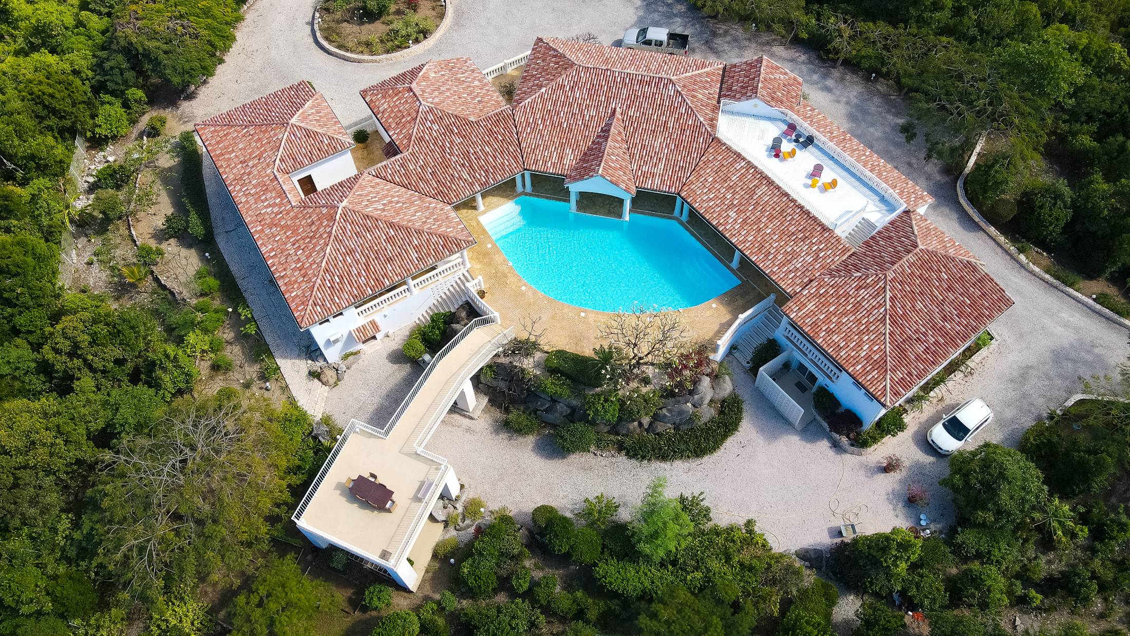 Jasmin Luxurious Villa In Terres Basses For Sale