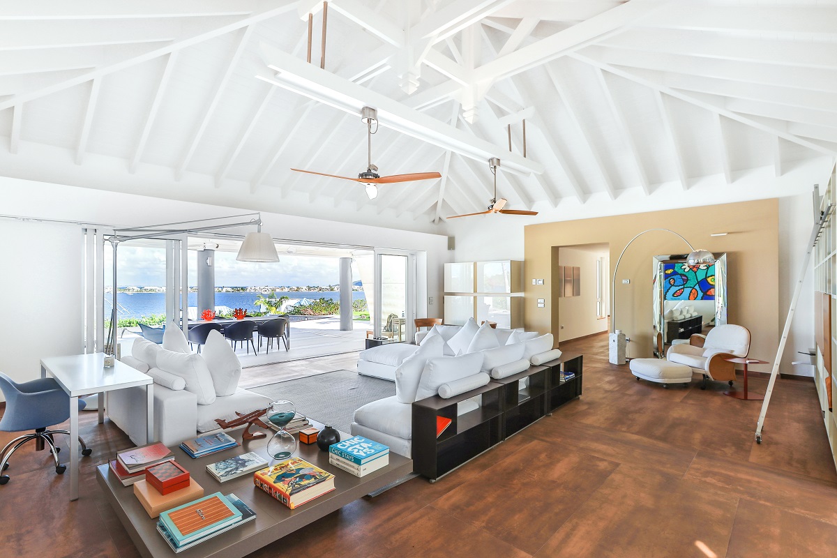 Aquamarina Maho Villa With Water Rights For Sale