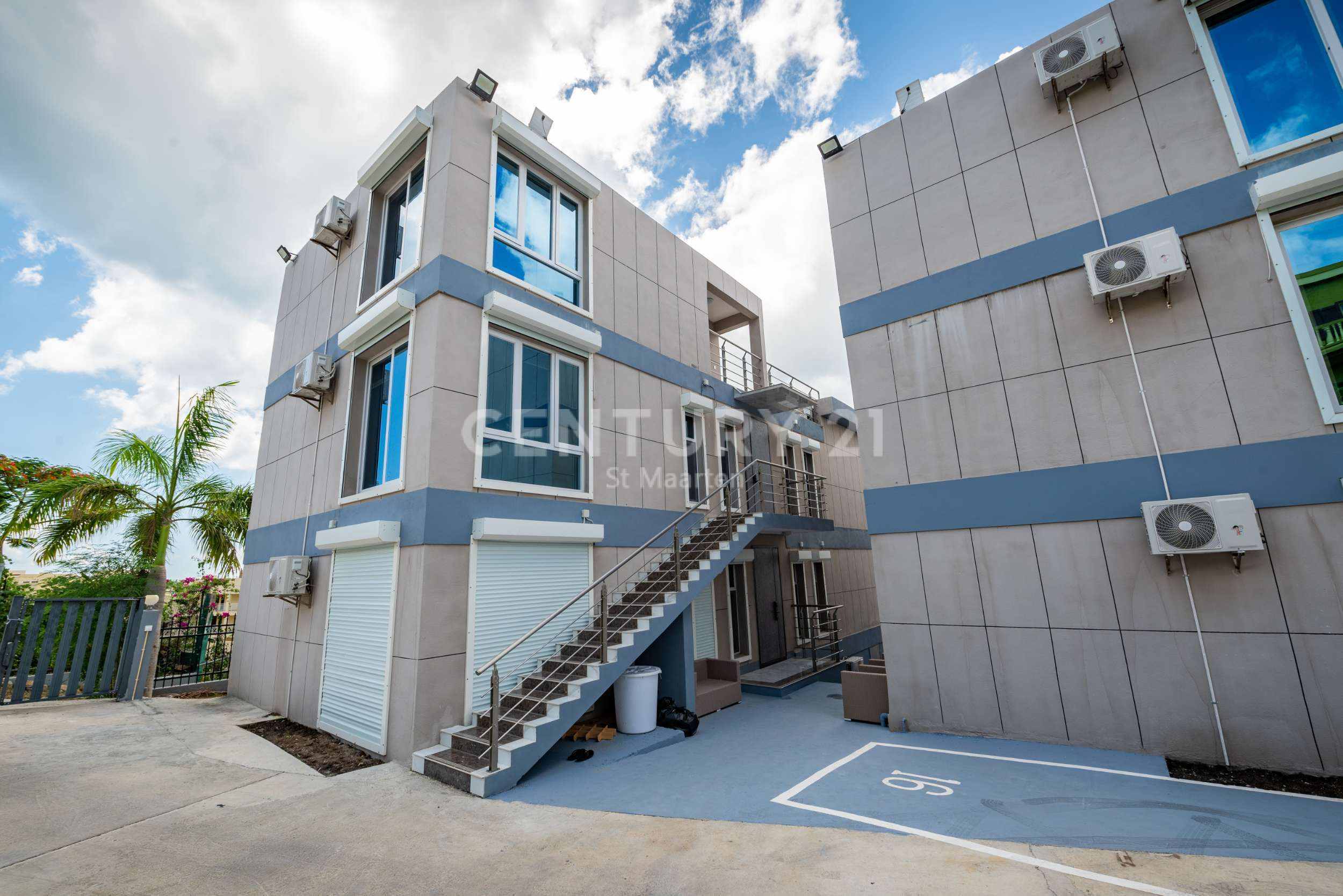 New Nevari Pelican Key Penthouse Condo