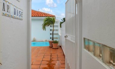 Point Pirouette Waterfront Studio Condo For Sale