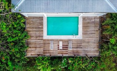 Magnifique Almond Grove Villa With Cottage For Sale