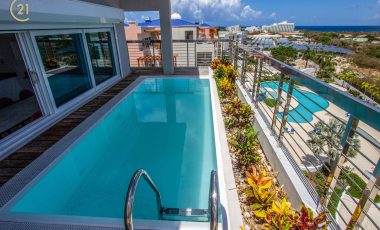 Sensational 4 Bedroom Luxury Blue Marine Penthouse Condo