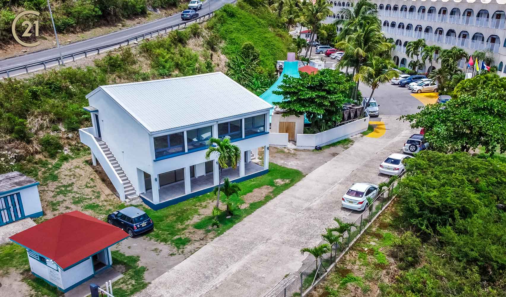 The White House – Commercial Property in Little Bay