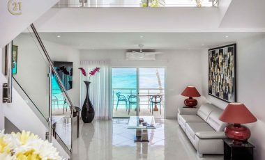 Super Beachfront 3 Bedroom Condo At Cupecoy Beach Club