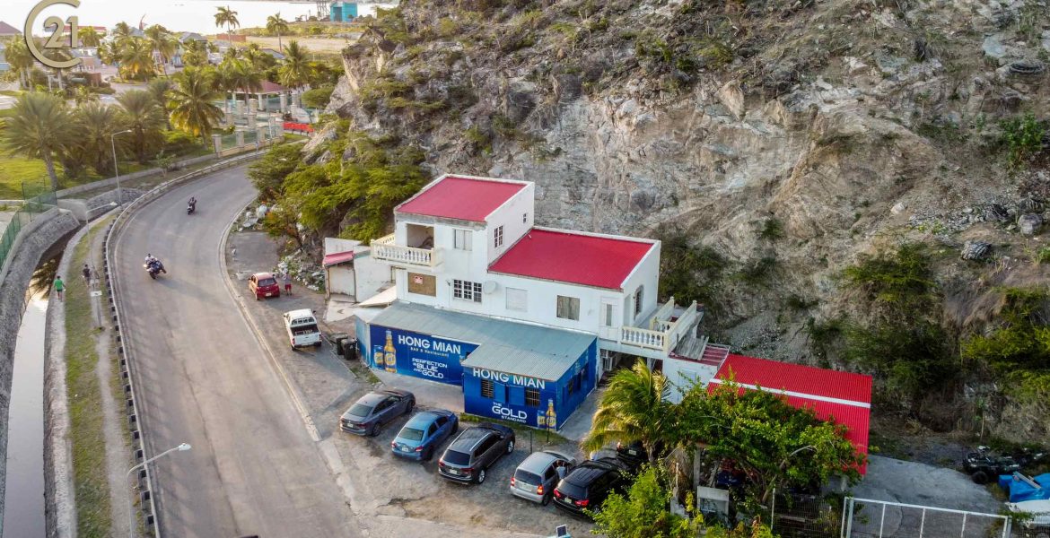  Point Blanche - Commercial Building for Sale 