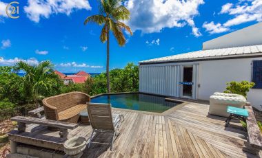 Pelican Key Three Bedroom Villa Cozy
