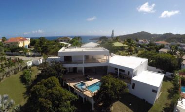 Immaculate Dawn Beach Modern Villa For Sale