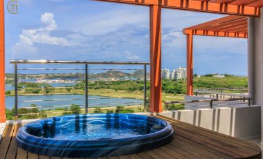 Blue Marine Maho Large One Bedroom Penthouse Condo