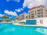 Blue Marine Condo For Rent In Maho