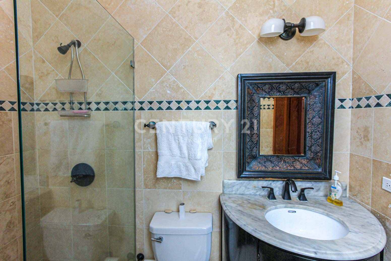  Rainbow Beach Club - typical bathroom 