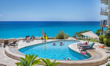 Rainbow Beach Club 2 Bedroom Apartment For Rent