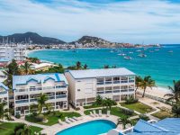 Breeze Simpson Bay Beach One Bedroom Apartment For Rent