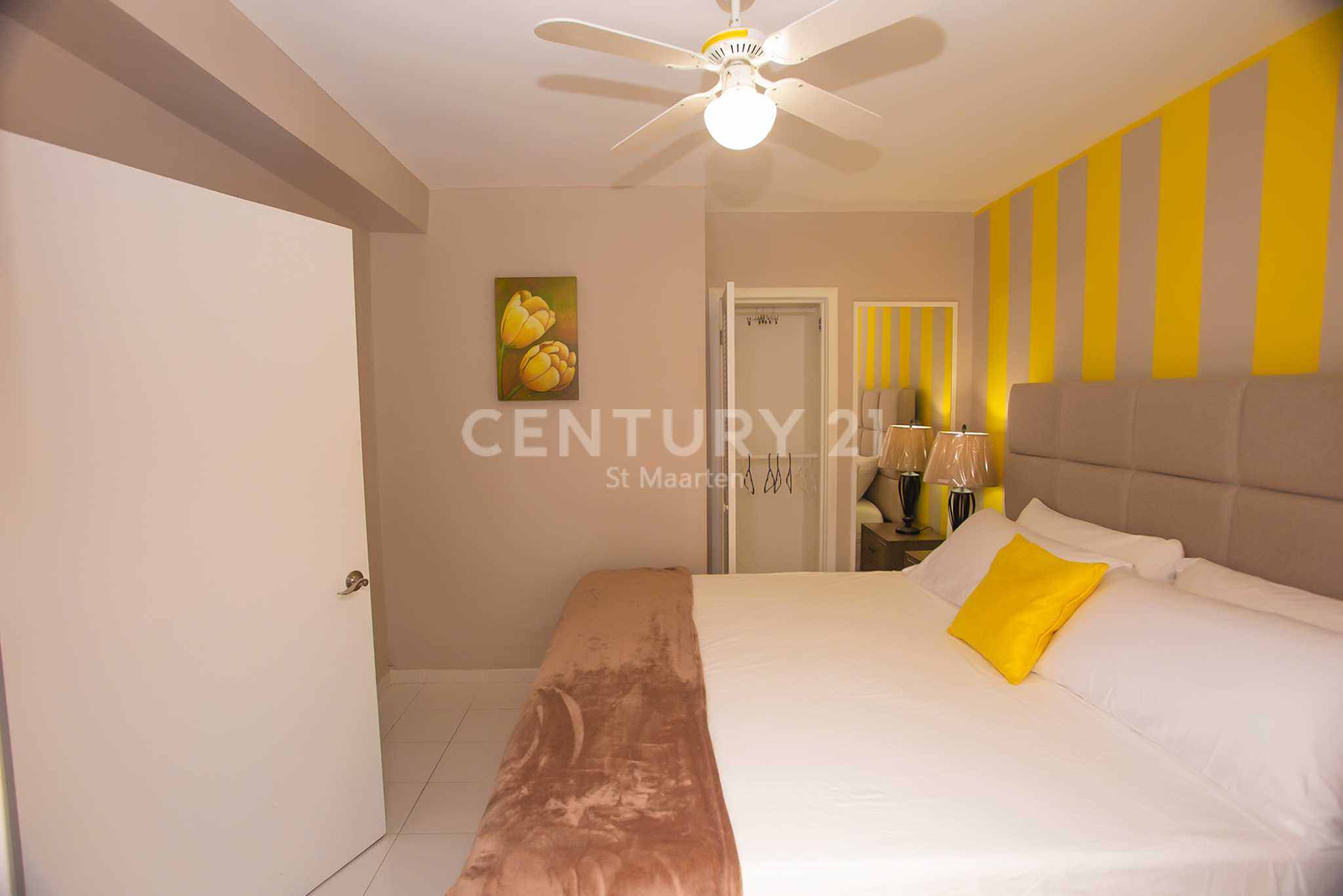 Cole Bay Apartments For Rent