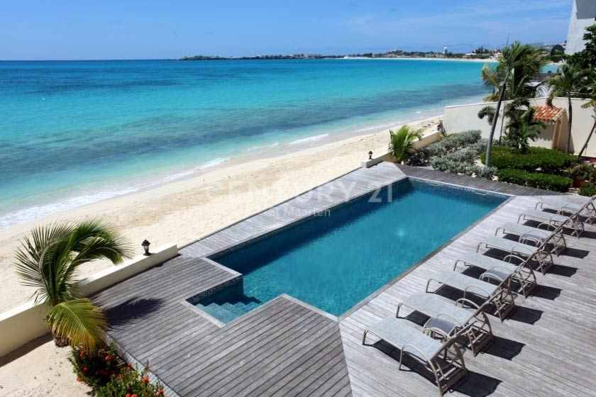 La Siesta Beachfront 3 Bedroom Simpson Bay Penthouse Condo for Sale