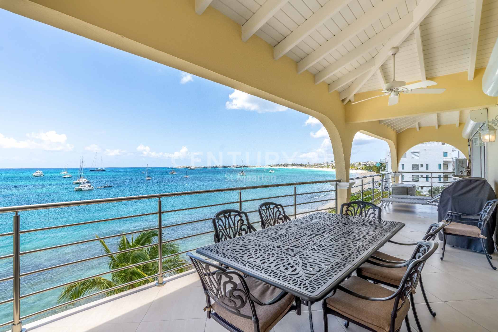 La Siesta Beachfront 3 Bedroom Simpson Bay Penthouse Condo for Sale