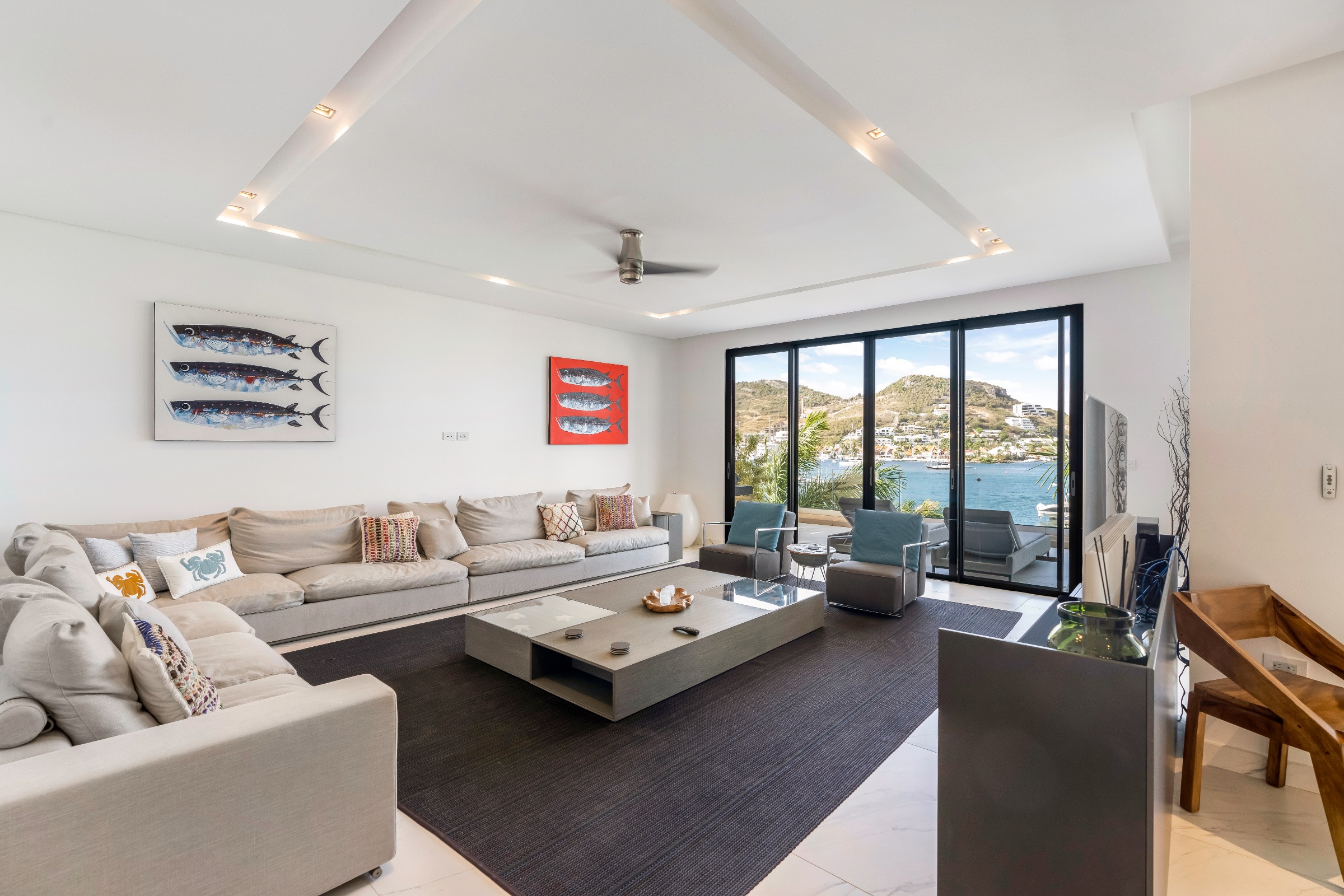 Las Brisas Super 3 Bedroom Waterfront Condo With Boat Dock