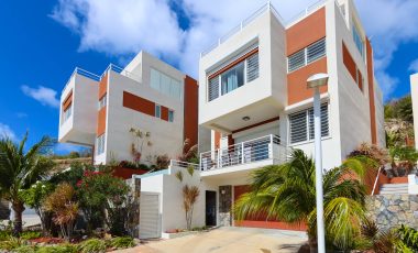 Luxury 3 Bedroom Indigo Bay Villa For Sale