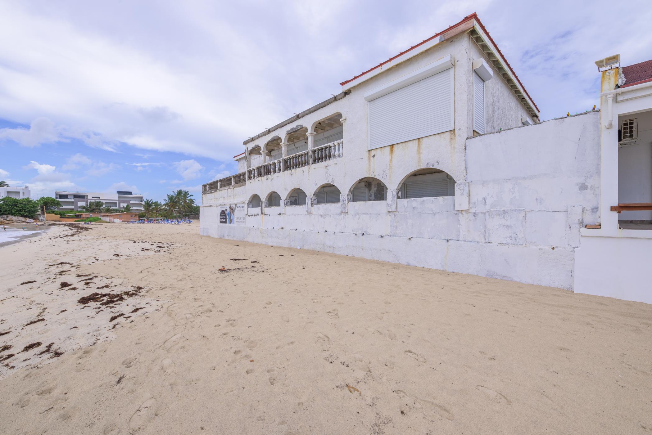 Fixer Upper Simpson Bay Beach Villa For Sale