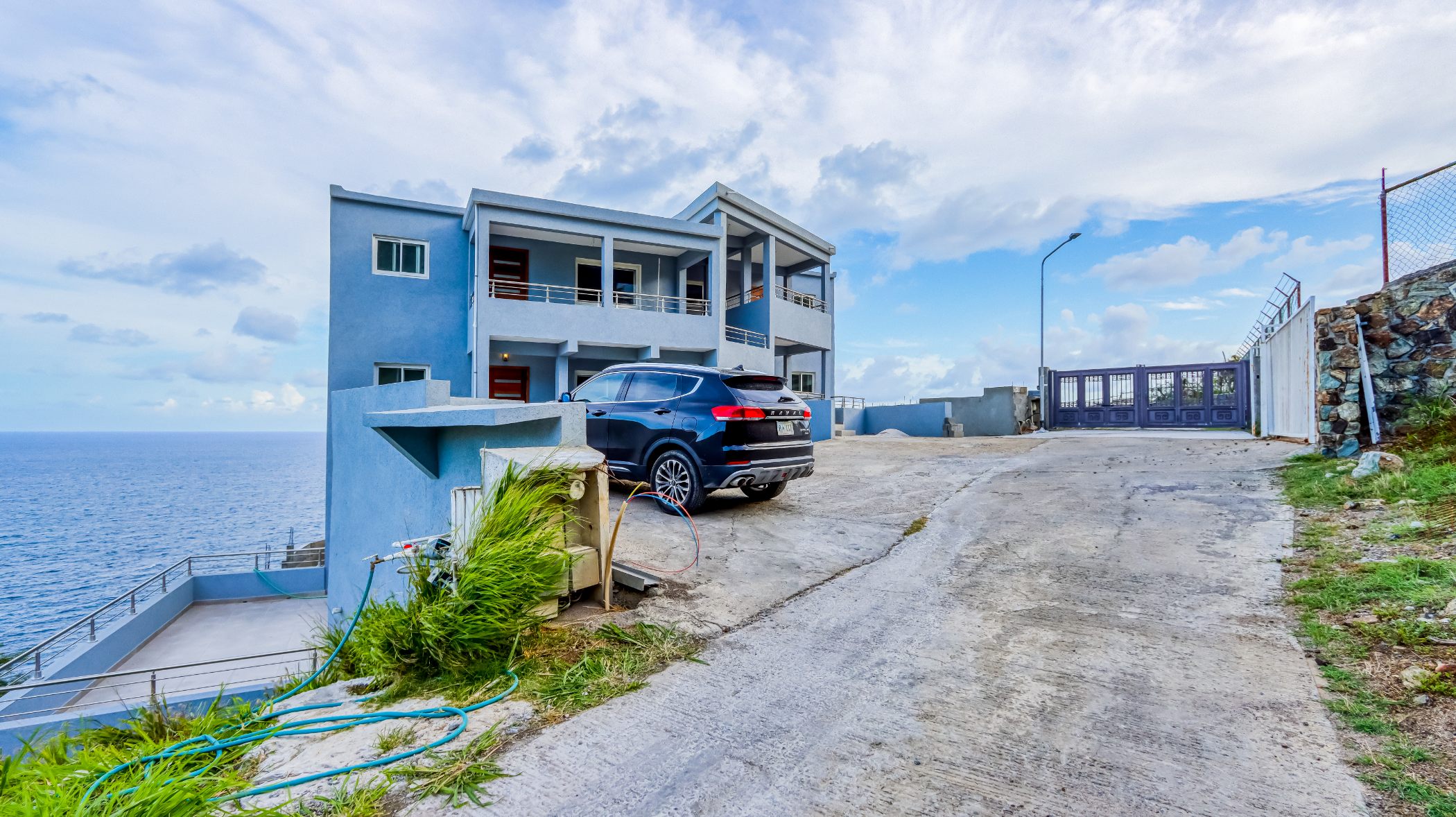 Magnificent Soleil Point Blanche Oceanview Apartment For Sale