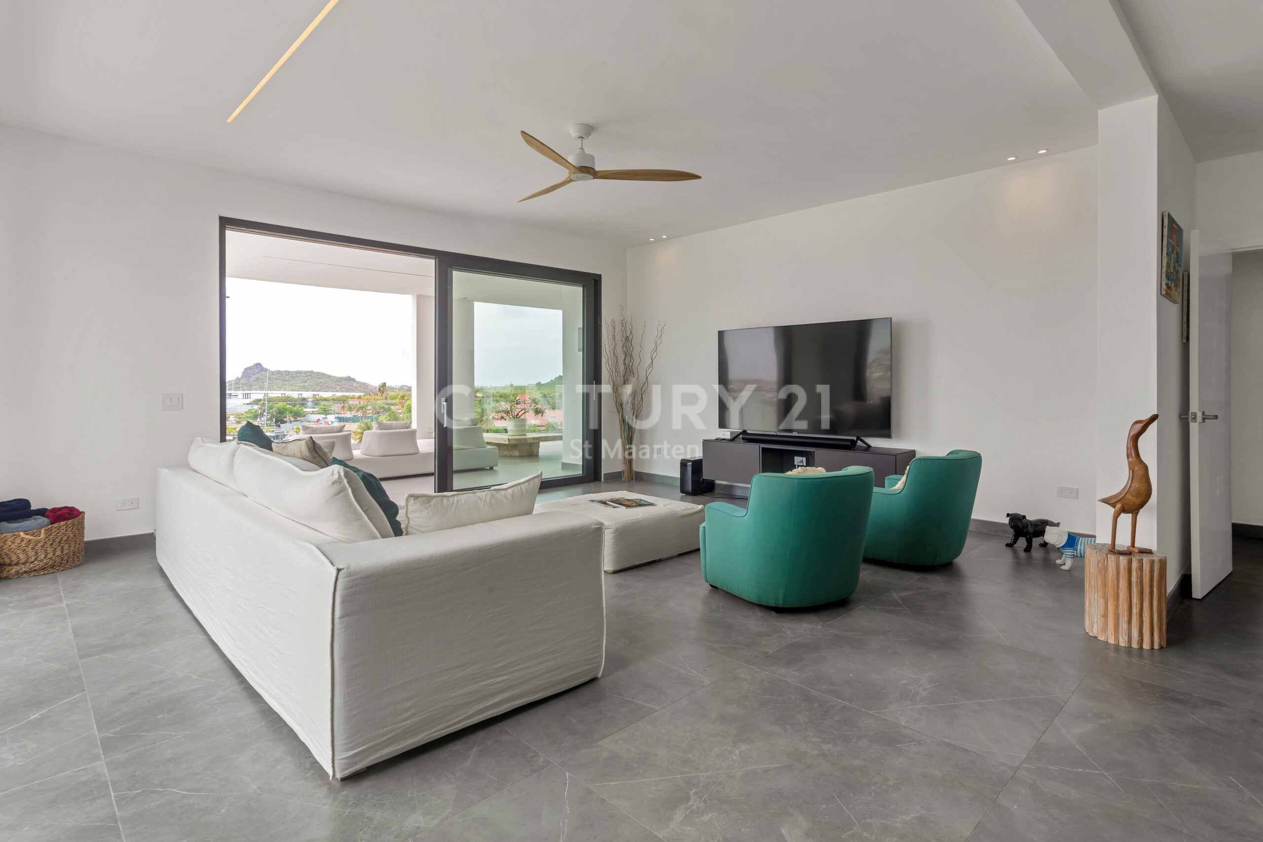 Las Brisas 4 Bedroom Marina Condo With Oceanfront View For Sale