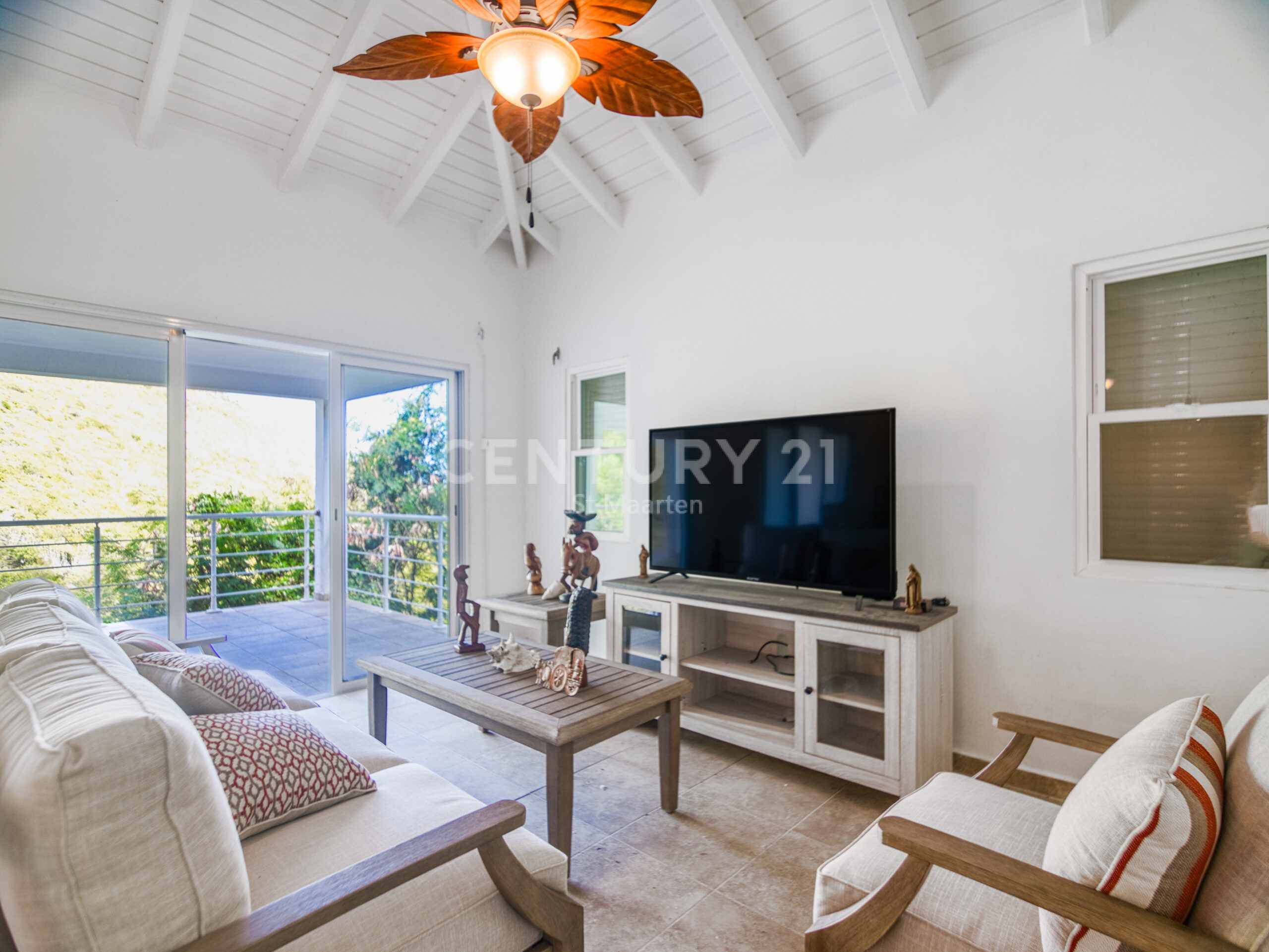 Oceanview Dawn Beach Three Bedroom Family Home For Sale