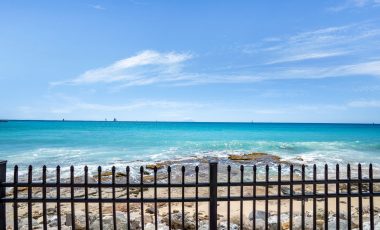 Beachfront Pelican Key 4 Bedroom Condo For Sale